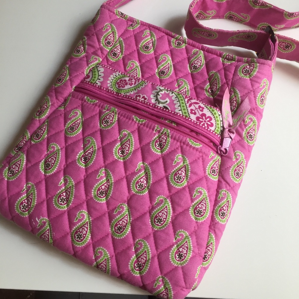 Vera Bradley pink crossbody bag